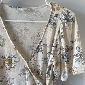 Lucky Brand Flowy Office Top Floral Tie Small